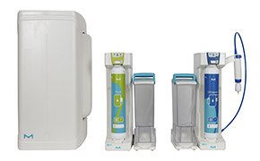 3.5 L 및 50 L 탱크가 모두 포함된 RO water 생산 스테이션 및 초순수 채수 모듈로 구성된 Milli-Q SQ 240XL 시스템