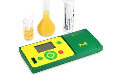 Reflectoquant<sup>®</sup> test strips and reader for the rapid and cost-effective analysis of samples on-site or in-the-field Reflectoquant® test strips and reader for the rapid and cost-effective analysis of samples on-site or in-the-field