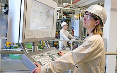 Experienced API Manufacturer for Small Molecule Compounds API manufacturer specializing in small molecule API production and development.
