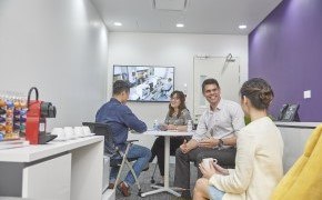 머크의 고객 친화적인 시설에서 자사의 표준 또는 하이브리드 서비스를 사용하여 투명성과 지원을 통해 바이러스 클리어런스 연구를 수행할 수 있습니다.