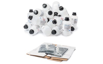 Comparison of packaging waste generated by20 x 1 L solution in PE bottles and 2 x 10 L solution in Titripac® pack Waste of 20 x 1 L solution in PE bottles = Waste of 2 x 10 L solution in Titripac® pack Comparison of packaging waste generated by20 x 1 L solution in PE bottles and 2 x 10 L solution in Titripac® pack