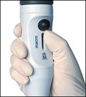 Move pipetting leverupward. The farther up the lever is pressed, the faster the pipett e will fill. Manual pipetting aids are used when pipetting a short series