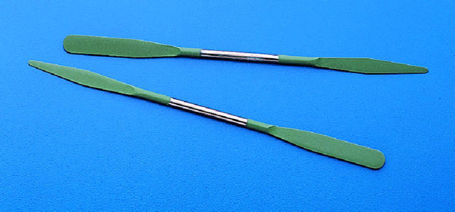 PTFE-coated spatulas Tapered to 1/8in., L 8 1/4&#160;in.