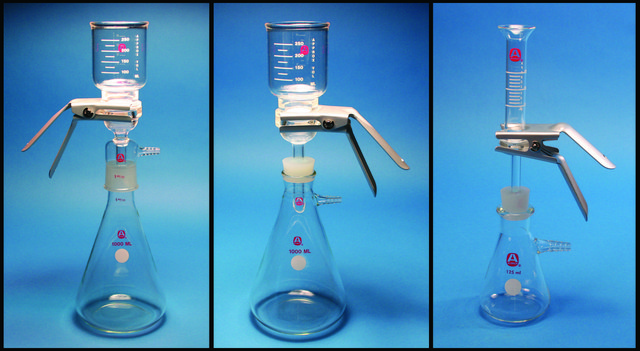 Sigma-Aldrich&#174; vacuum filtration assembly for 47 mm filters with stainless steel screen, #8 stopper, same as Z290432 but without side arm flask