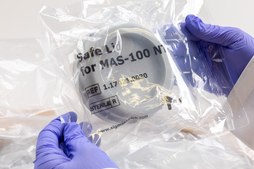 Safe Lid for MAS-100 NT&#174; for use with MAS-100 NT&#174;, sterile; irradiated (Alternative to the standard autoclavable perforated lid), ready-to-use, box of 30&#160;units