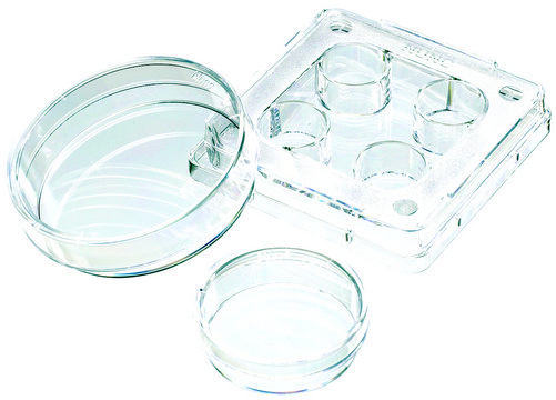 Nunc&#174; IVF multidish &#916; surface treatment, 4 well dish, 1.9 cm2/well, 120/cs