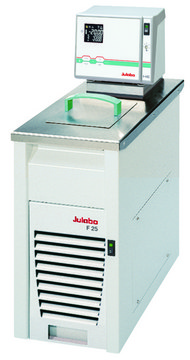 Julabo&#174; HighTech series refrigerated/heating circulator FP40-HL, AC/DC input 230 V AC, US 3-pin plug (6-20P), volume 16&#160;L