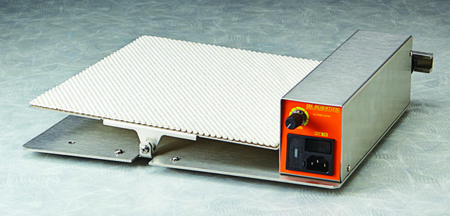 Hi/Lo profile rocker Rocker with 3 Platforms, AC/DC input 115 V AC